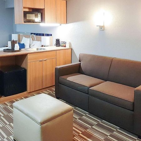 Starkville Inn & Suites Zewnętrze zdjęcie